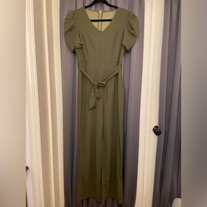 Short Sleeve Jumpsuit V-Neck Wide Leg with Tie Belt Olive Green Size M
